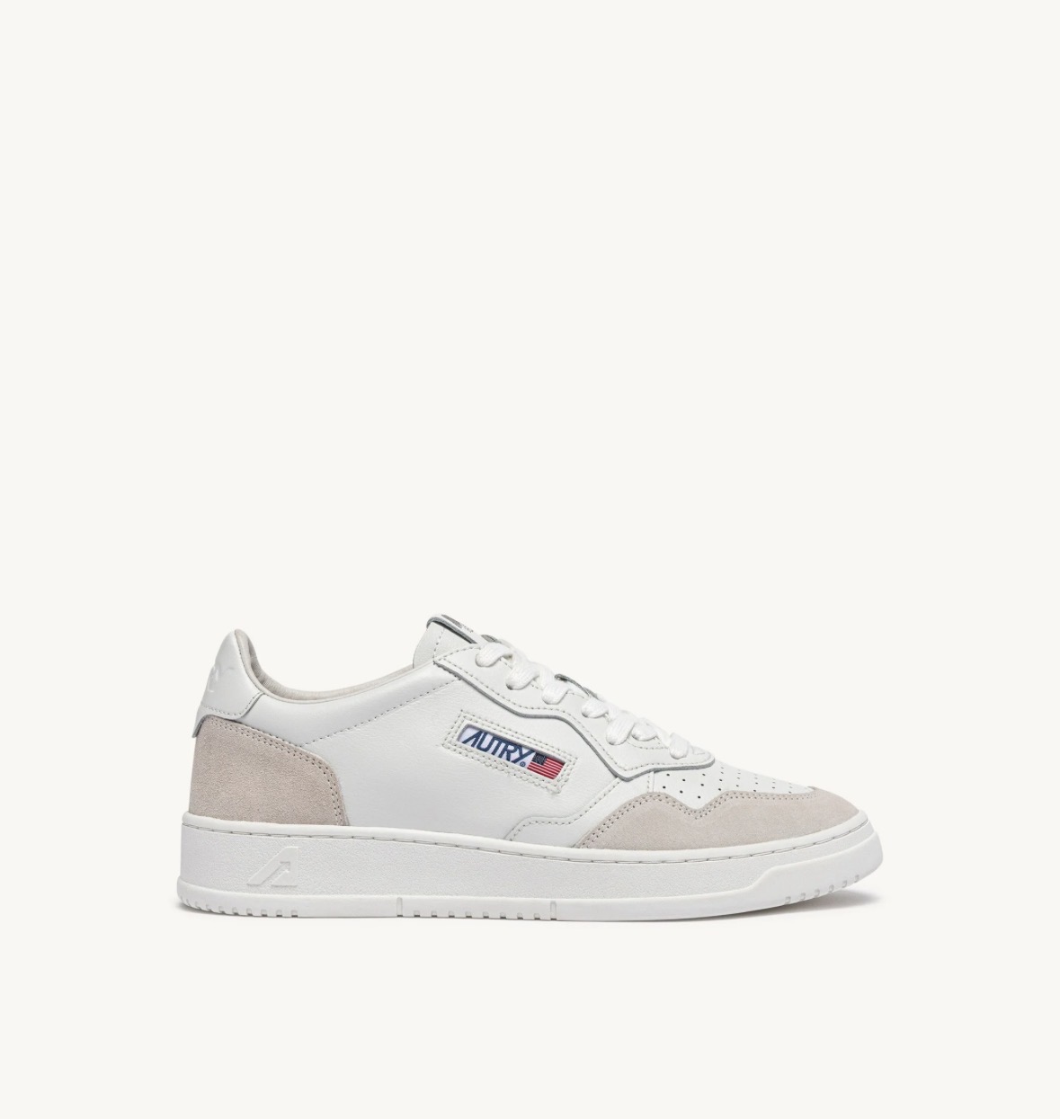 BASKETS MEDALIST LOW EN DAIM ET CUIR BLANC — Autry